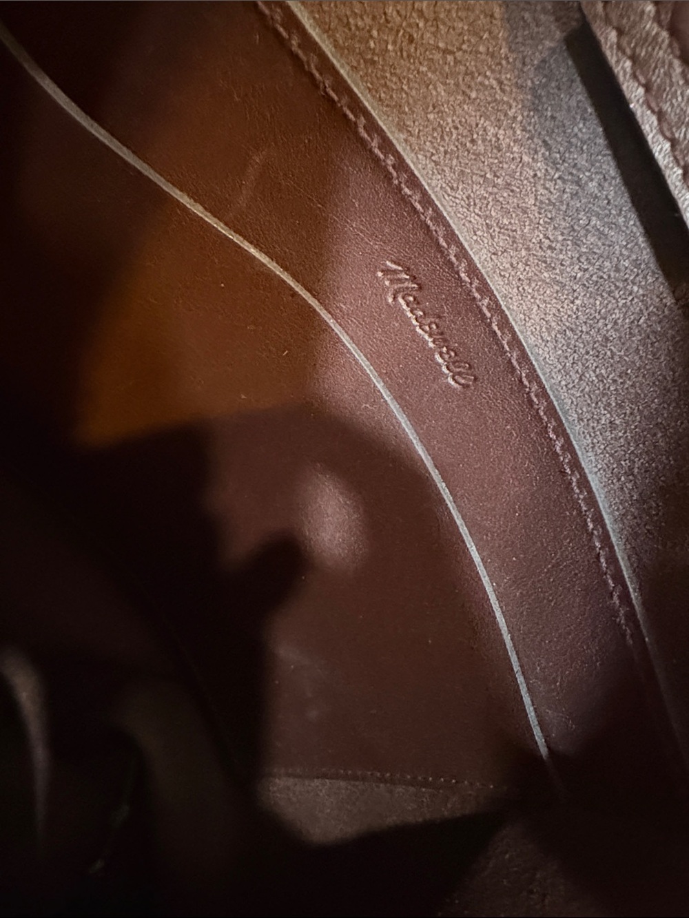 EUC Madewell The Essential Bucket Tote Chocolate Raisin Leather Tote - Picture 11 of 11